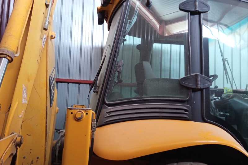 OmecoHub - Immagine JCB 3CX 